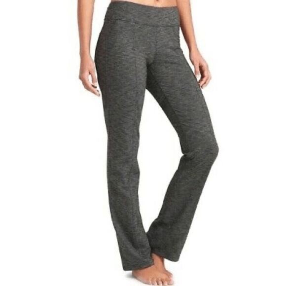 Athleta Revelation Flare Legging Low Rise Yoga Pant Heather Gray Sz 2 Athleisure - Picture 1 of 5